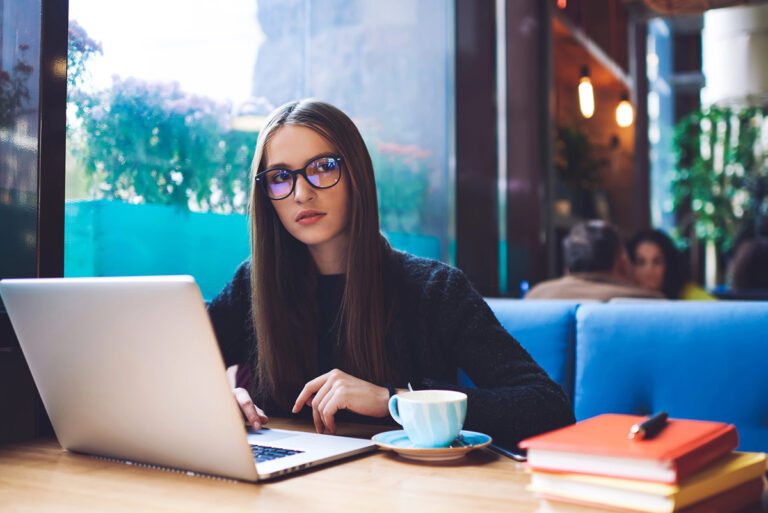 How to Start a Blog When You Work Full Time